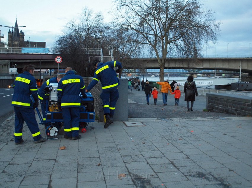 Hochwasser Koeln 2011 Tag 1 P039.JPG